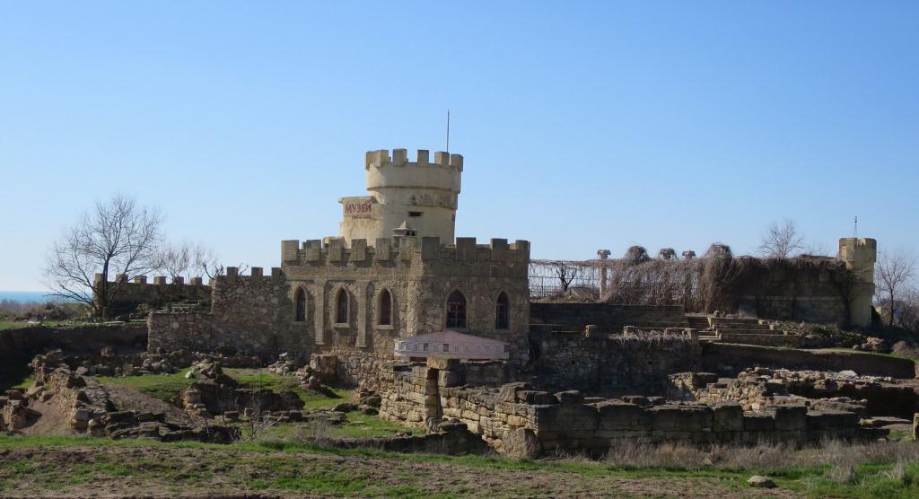 Крепость Кора-Тобе