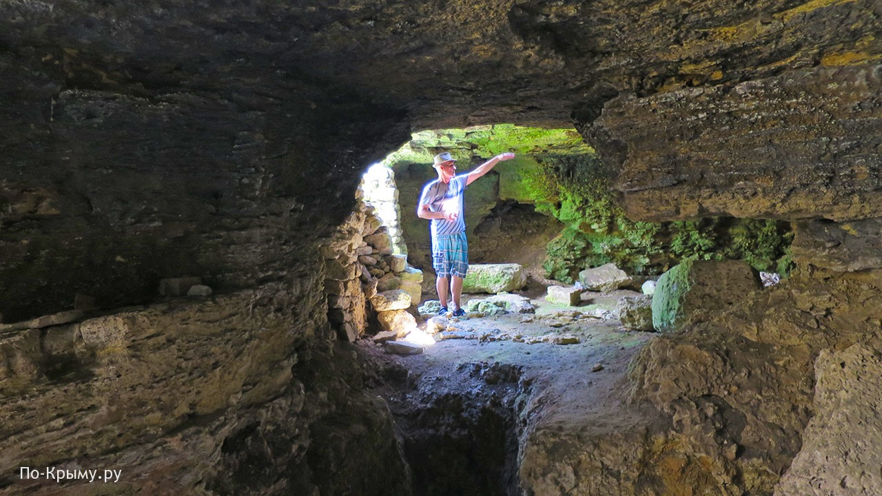 Беш-Коба – 5 пещер