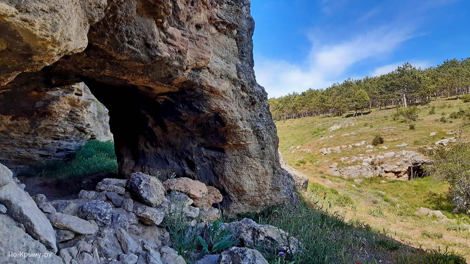Карстовые пещеры Севастополя
