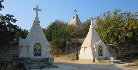 Братское кладбище на Северной стороне Севастополя